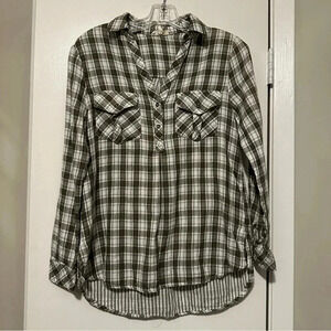 Entro Olive and white plaid long sleeve button up shirt size S